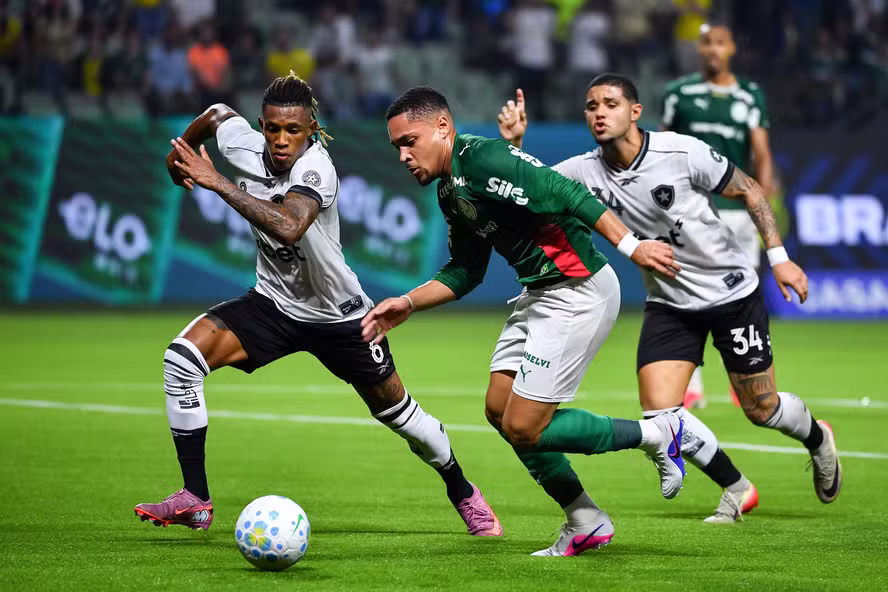 QUEM BRILHOU? Análise das atuações: destaques e decepções do Palmeiras em vitória sobre o Botafogo