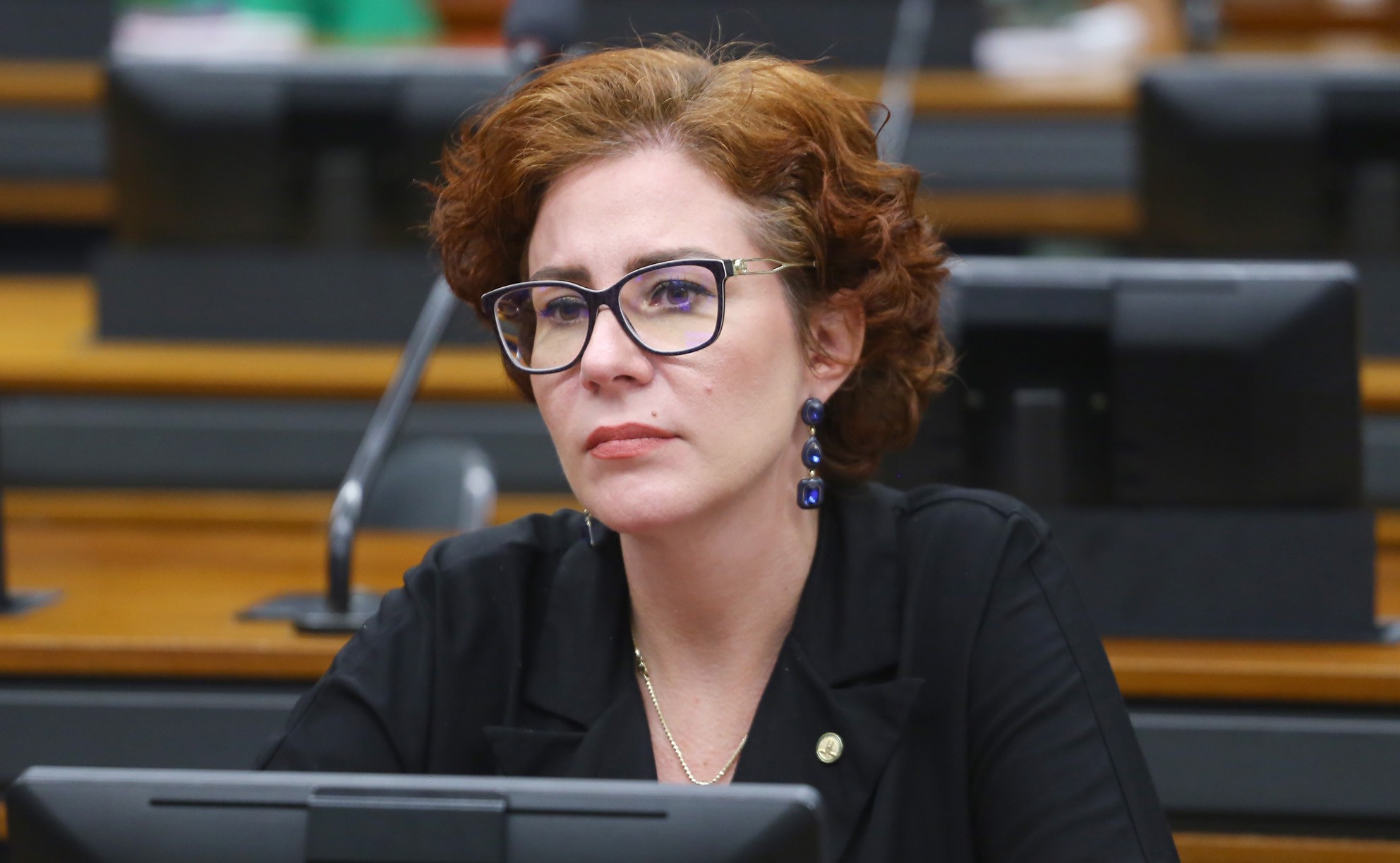 Carla Zambelli posta vídeo após ser liberada de prisão na Itália; veja