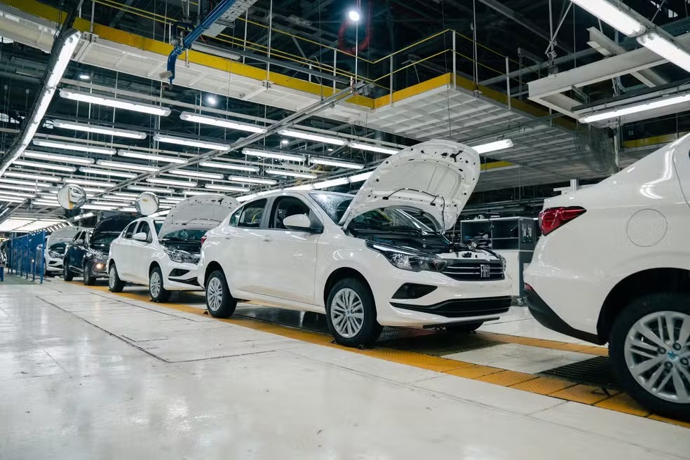 Coaf multa Stellantis, antiga Fiat, em R$ 7,4 milhões por falhas na prevenção à lavagem de dinheiro - QTU Questões do Universo