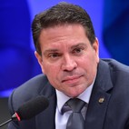 Paulo Figueiredo nega prisão de Ramagem e fala em detenção após infração de trânsito nos EUA