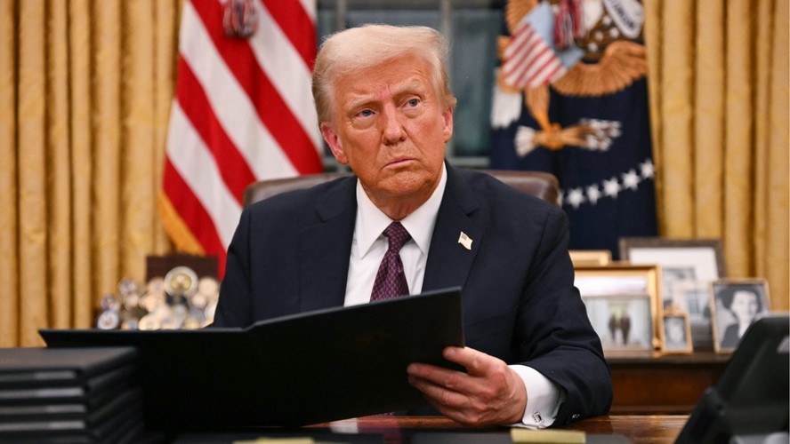 Estados processam Trump por decreto que revoga cidadania dos EUA para filhos de imigrantes ilegais | Mundo | cbn