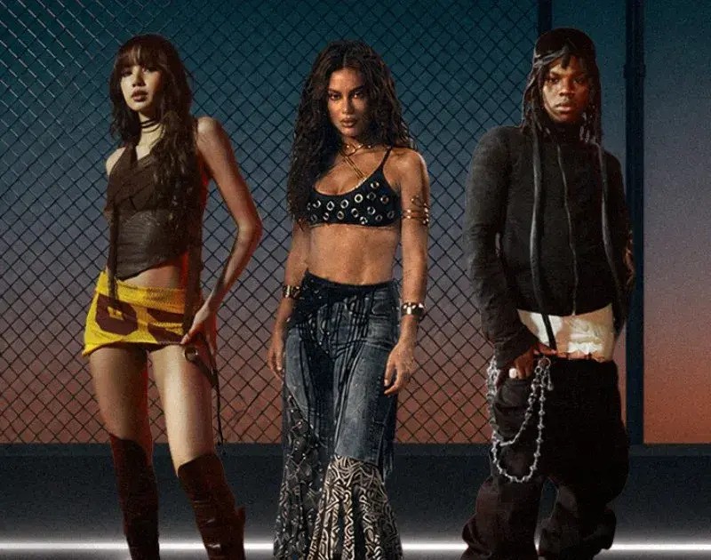 Anitta lança música para Copa do Mundo em parceria com Lisa, do Blackpink, e rapper Rema; confira