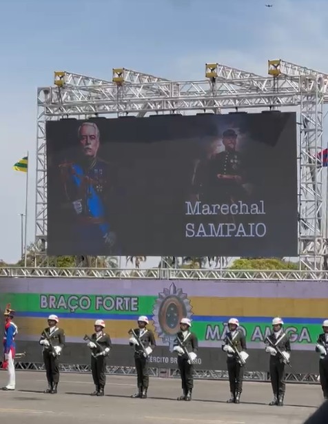 Exército usa vídeo feito com IA para simular discurso de Marechal Duque de Caxias - QTU Questões do Universo