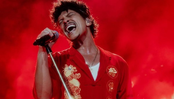 Bruno Mars anuncia novos shows no Brasil