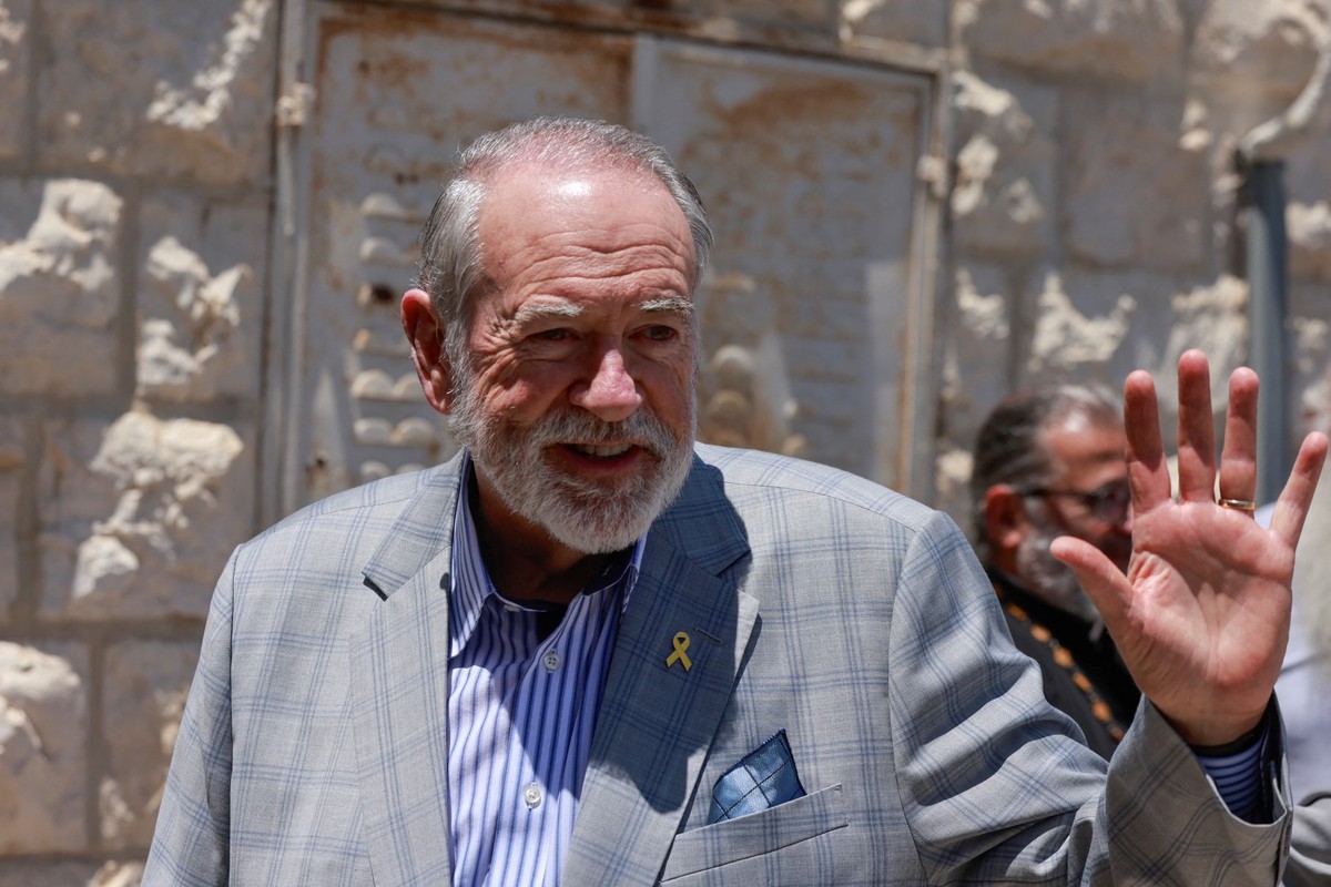 Enviado dos EUA a Israel compara o Hezbollah a uma criança atirando pedras