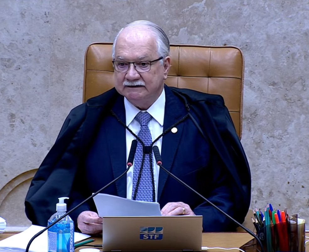Edson Fachin durante julgamento no STF se ministro Alexandre de Moraes deve ser investigado. — Foto: Reprodução