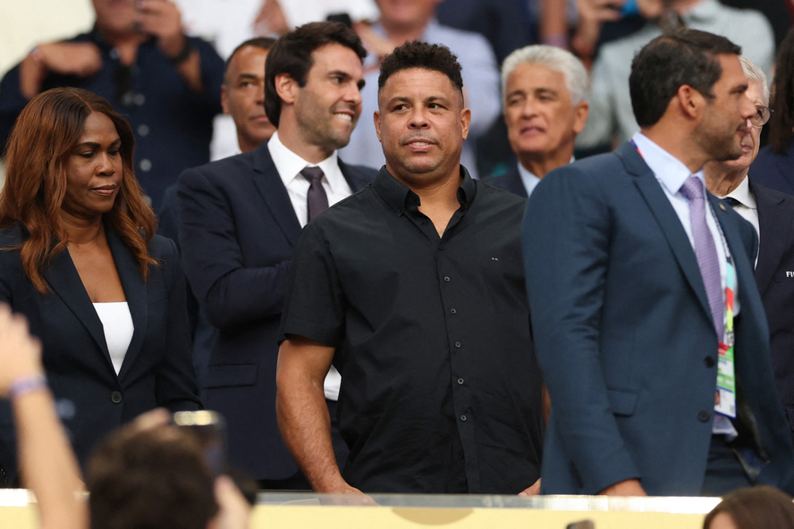 Ronaldo fenômeno durante partida do Brasil na Copa do Mundo 2026.