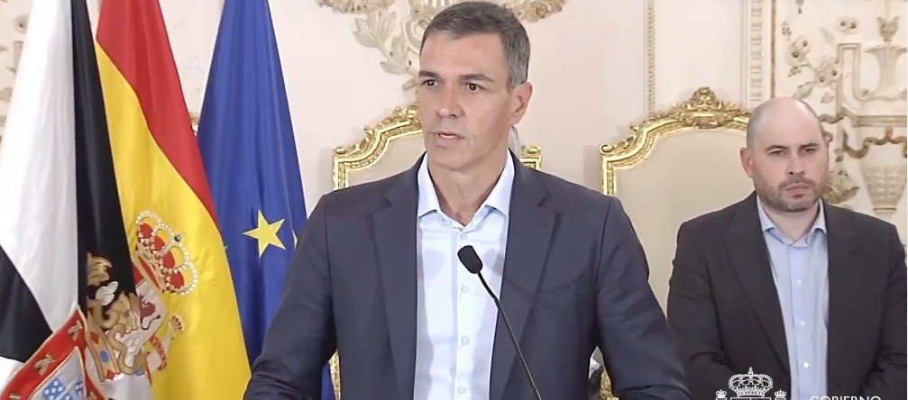 Premiê espanhol chama entrada de quase 60 mil imigrantes de uma 