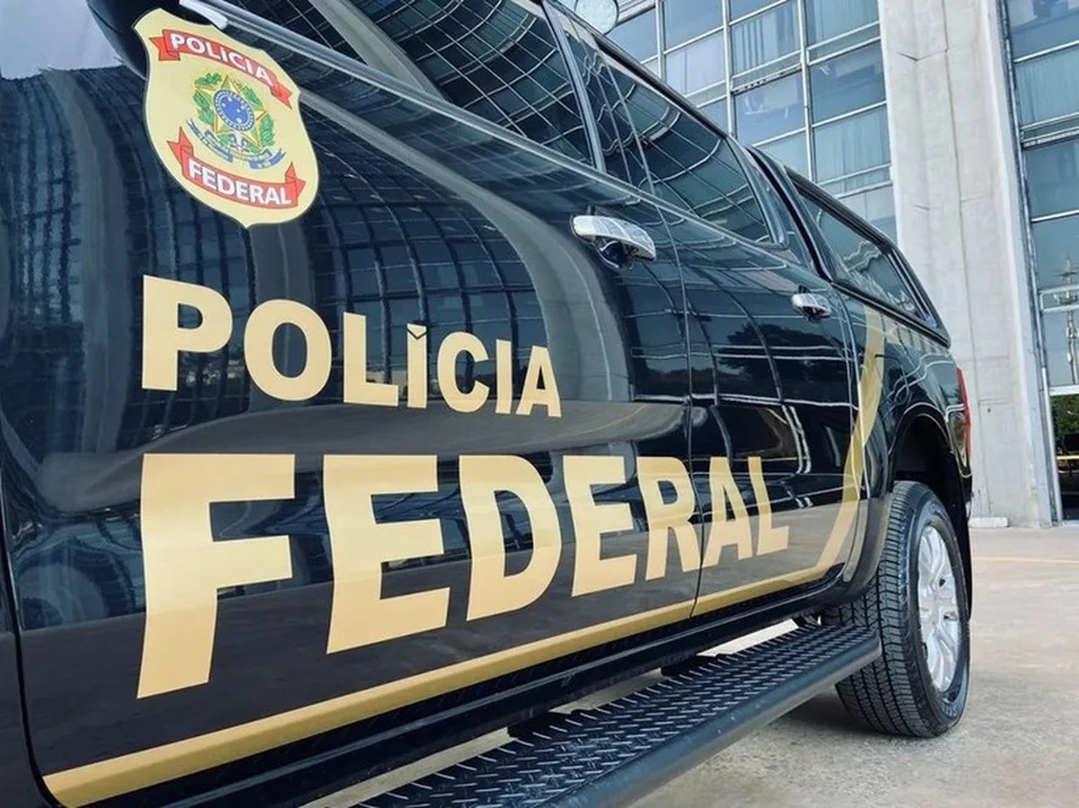Operação mira contrabando, lavagem de dinheiro e corrupção de servidores 