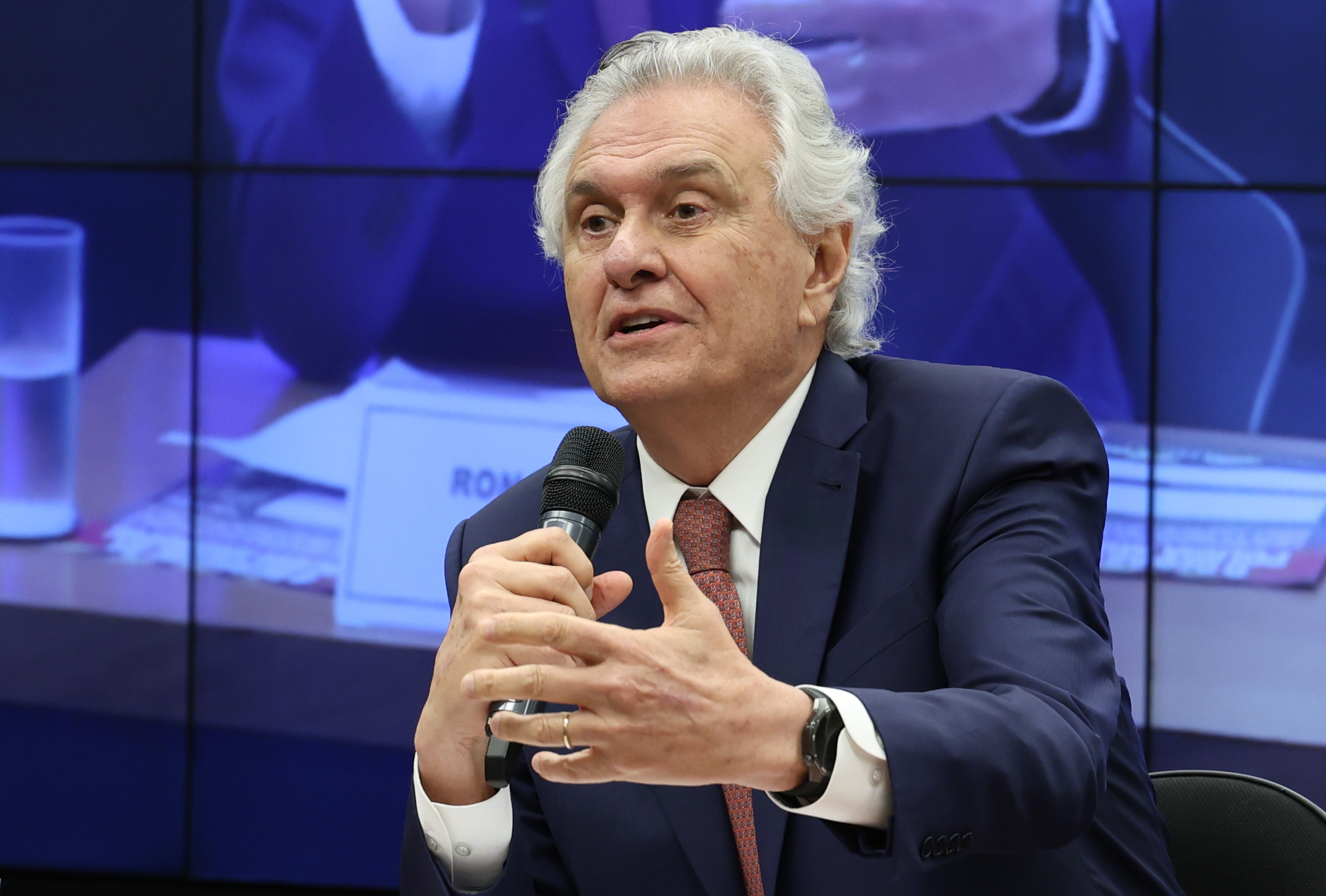 Caiado diz que Vorcaro 'comprou os dois lados' e STF está 'estraçalhado'
