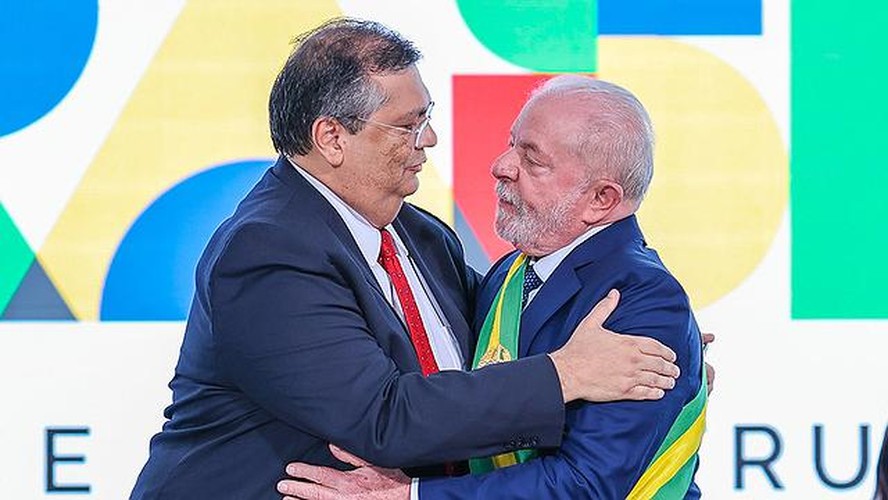 Planalto conta votos para Dino no STF, mas tenta n&atilde;o demonstrar preocupa&ccedil;&atilde;o  com derrota | Vera Magalh&atilde;es | cbn