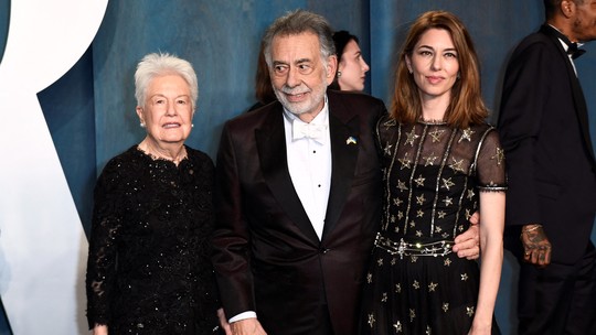 Morre a cineasta Eleanor Coppola, esposa de Francis e mãe de Sofia, aos 87 anos
