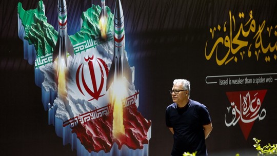 Israel e Irã evitam falar oficialmente após ataque