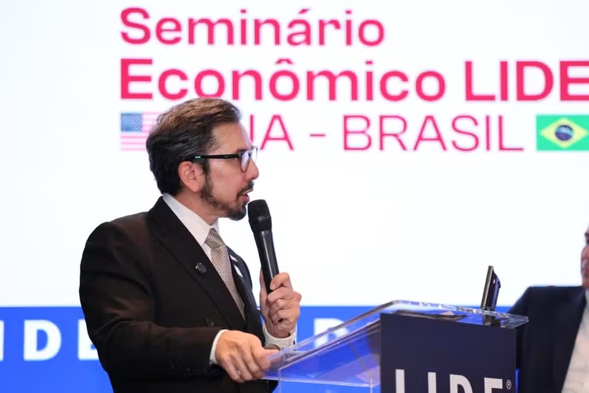 Cônsul dos EUA evita comentar tarifa contra o Brasil e vê espaço para aproximação econômica