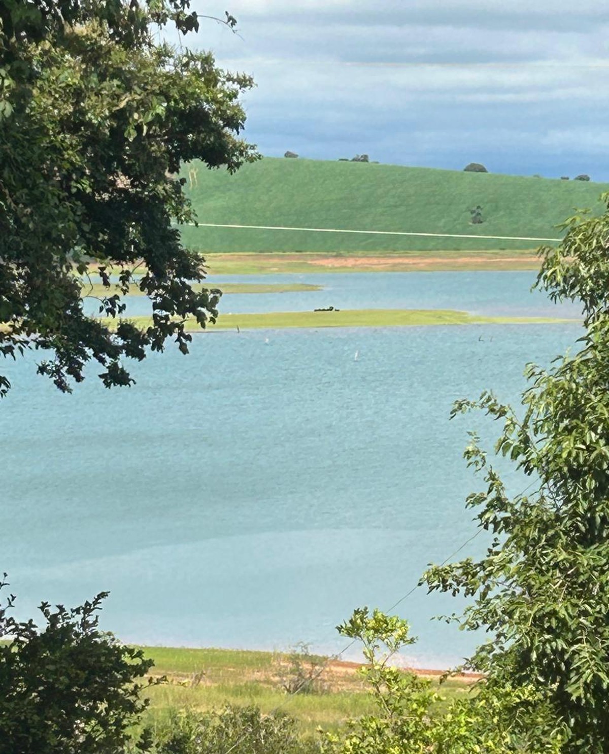 Vazão do reservatório de Furnas é reduzida e atividades econômicas já sentem impactos da seca