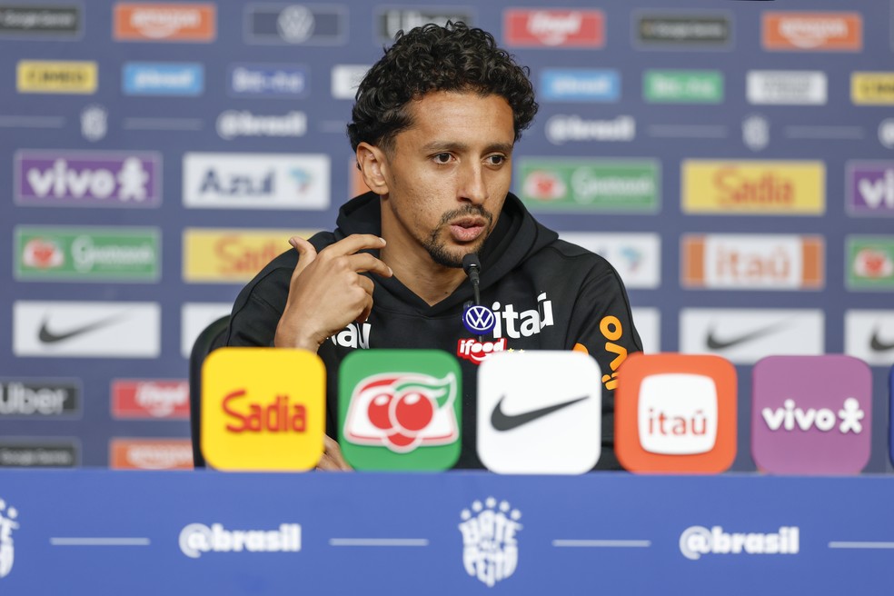Zagueiro Marquinhos durante coletiva de imprensa pela Seleção Brasileira. — Foto: Rafael Ribeiro / CBF