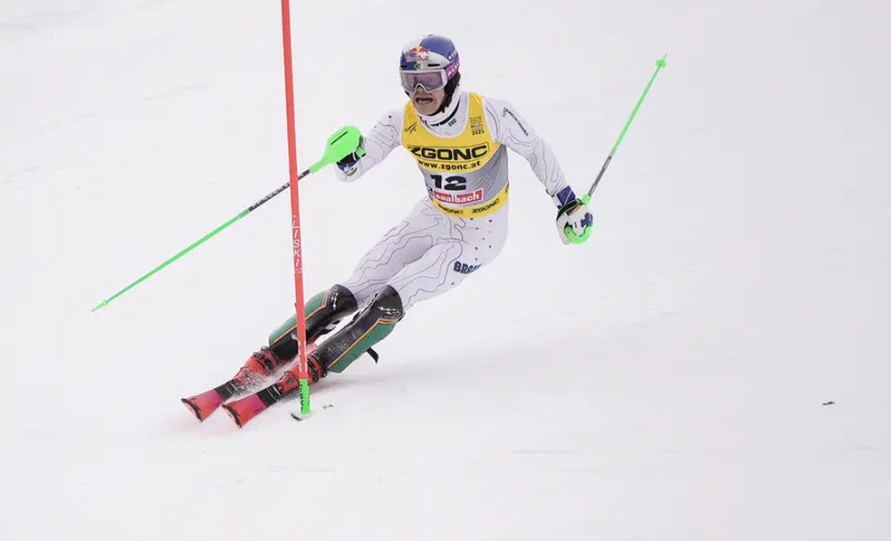Esqui alpino — Foto: Rafael Bello/COB