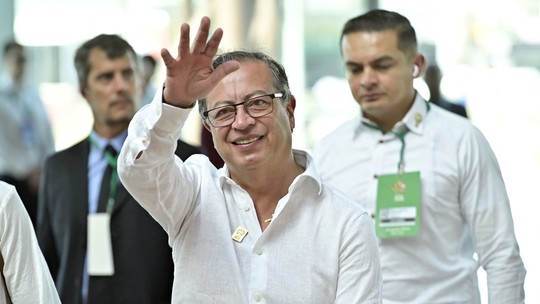 Presidente da Colômbia expulsa embaixador da Argentina após Milei o acusar de 'terrorismo'