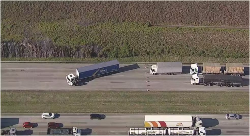 Suposto assalto e sequestro de motorista no Rodoanel não passou de armação — Foto: Reprodução/TV Globo