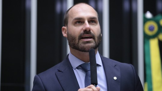 Eduardo Bolsonaro critica PF após indiciamento: 'não se trata de justiça, mas de provocar desgaste político' Eduardo Bolsonaro critica PF após indiciamento: 'não se trata de justiça, mas de provocar desgaste político'