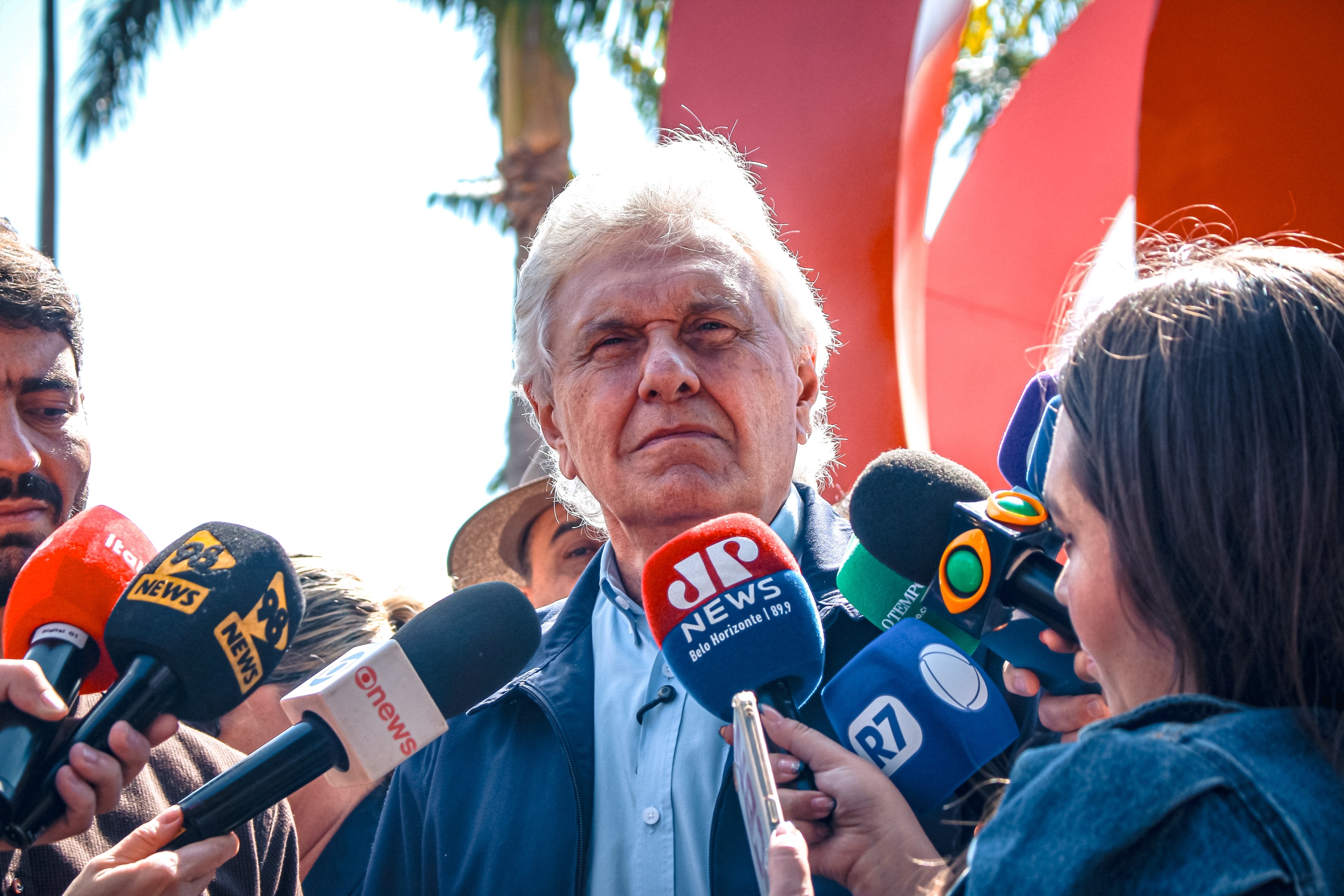 Caiado acusa Lula de usar governo para 