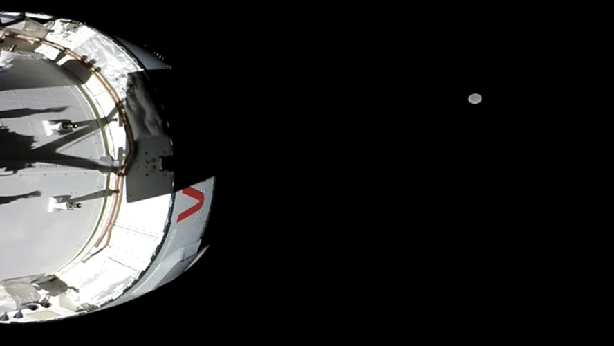 Lua aparecendo em missão da Artemis II.