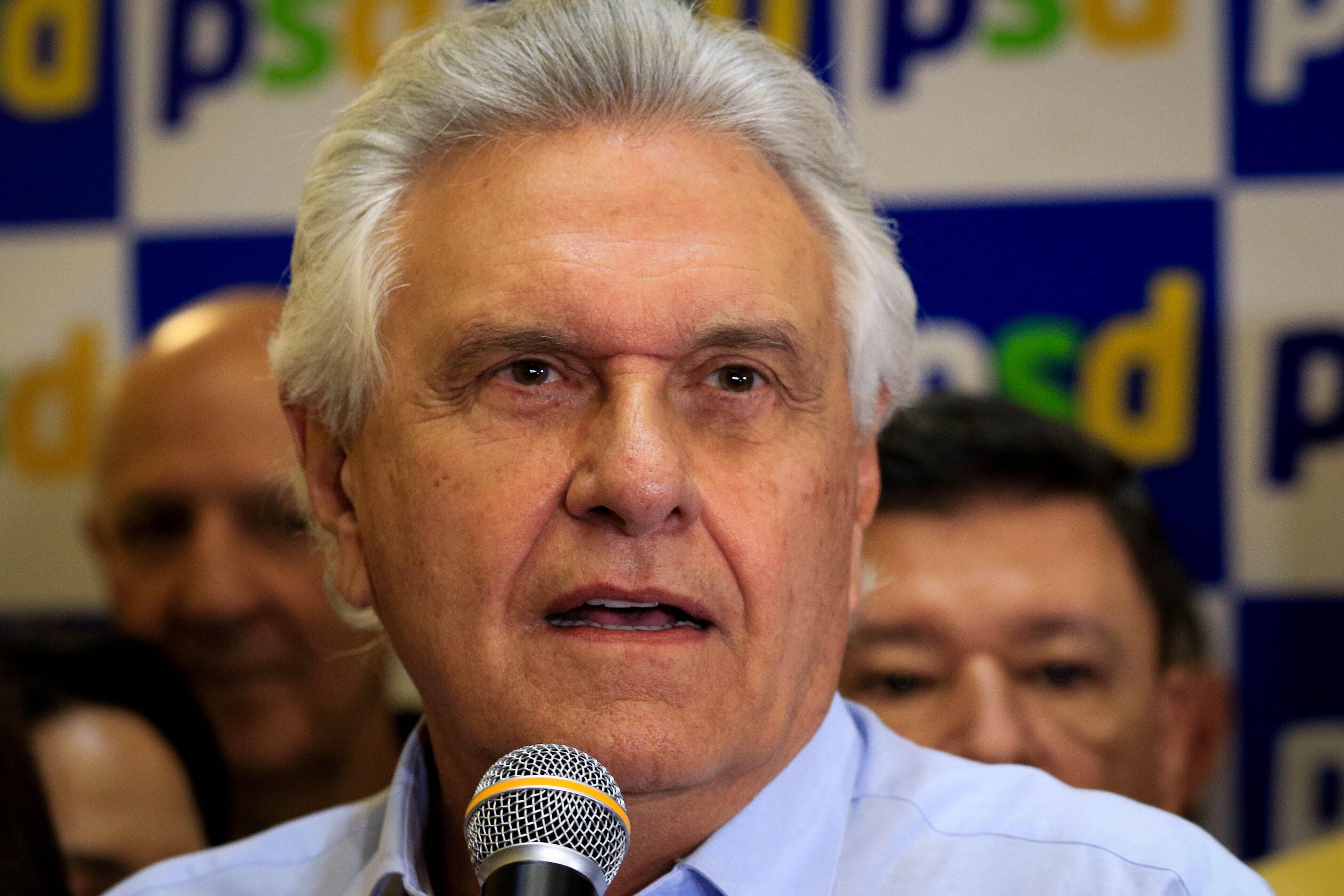 Caiado diz que Flávio Bolsonaro é o 