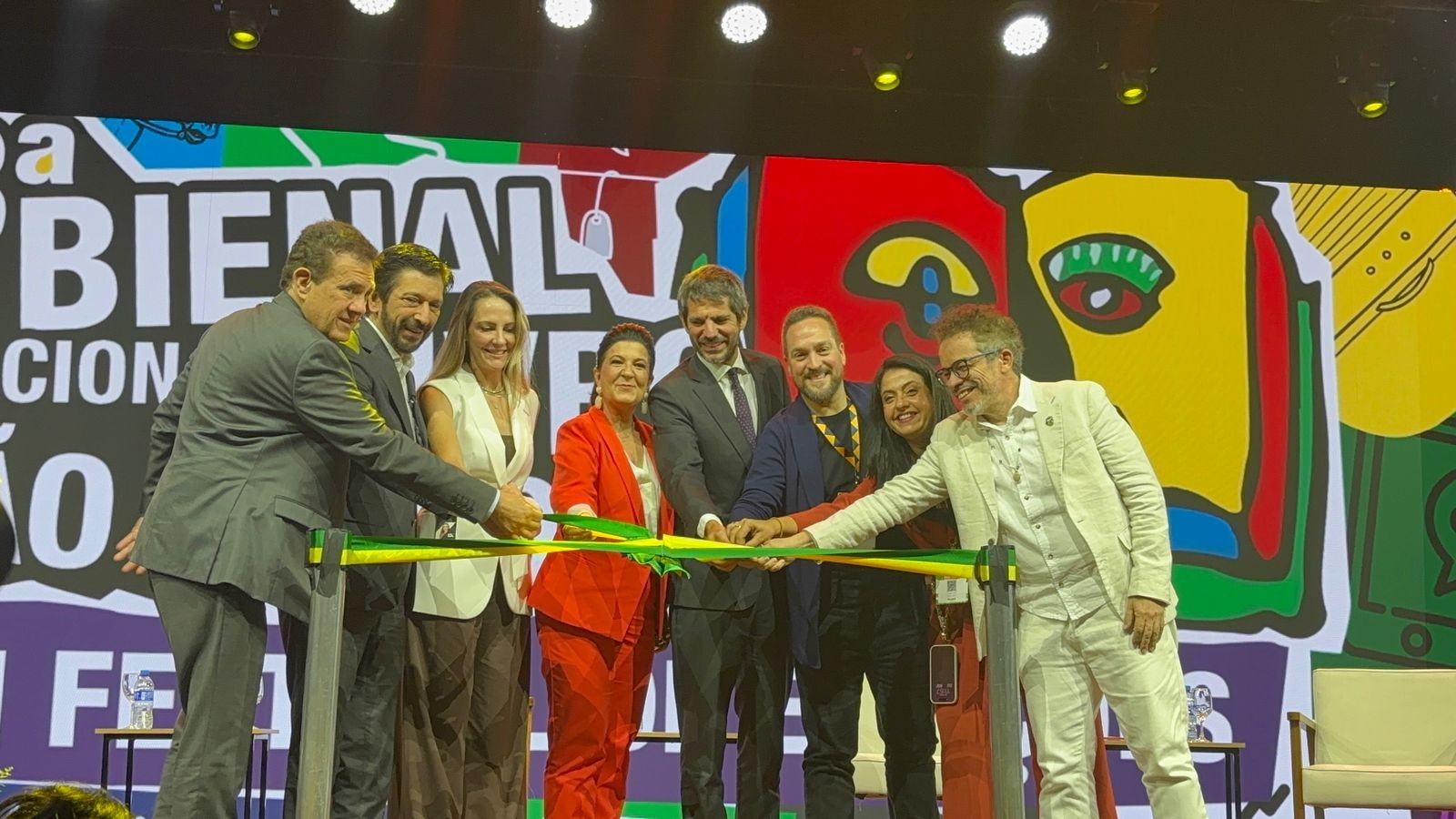 Ministro da Cultura da Espanha espera ampliar cooperação cultural com Brasil durante Bienal do Livro - Foto