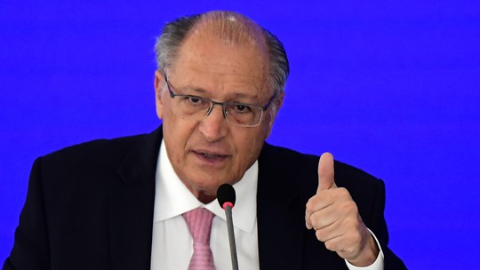 EUA reduziram tarifa sobre produtos brasileiros derivados de aço e alumínio, diz Alckmin EUA reduziram tarifa sobre produtos brasileiros derivados de aço e alumínio, diz Alckmin