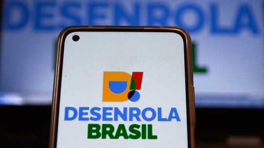 Governo federal prorroga Desenrola Brasil até fim de maio