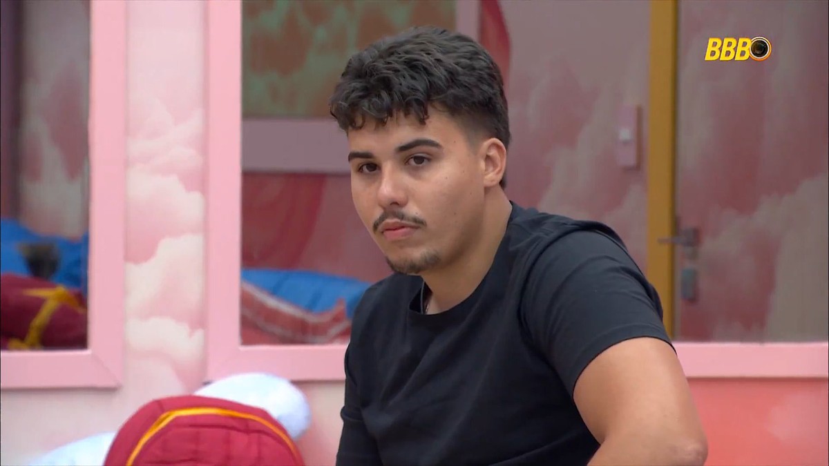 Polícia do Rio investiga Pedro Henrique Espíndola por denúncia de importunação sexual no BBB