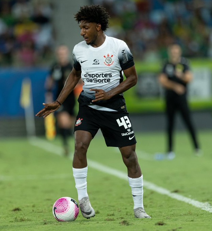Corinthians vence o Cuiabá por 1 a 0 e sai do Z-4