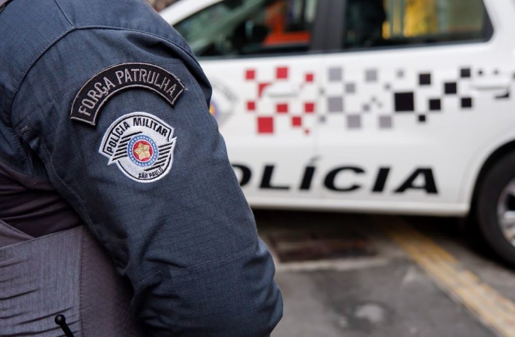 Mulher simula pedido de pizza para chamar polícia e suspeito é preso em SP; ouça áudio da ligação