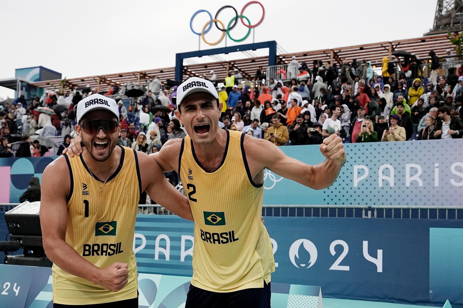 André e George vencem jogo de estreia de vôlei de praia nos Jogos Olímpicos Paris 2024 — Foto: Alexandre Loureiro/COB