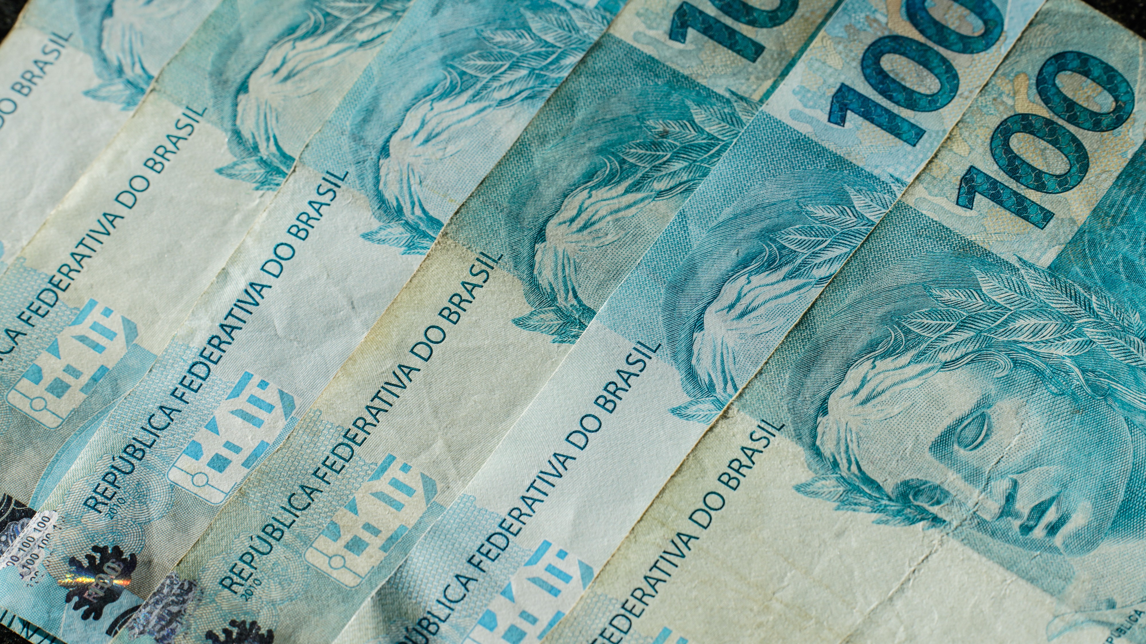 Desenrola Adimplentes: Governo prorroga prazo para trabalhadores informais renegociarem dívidas