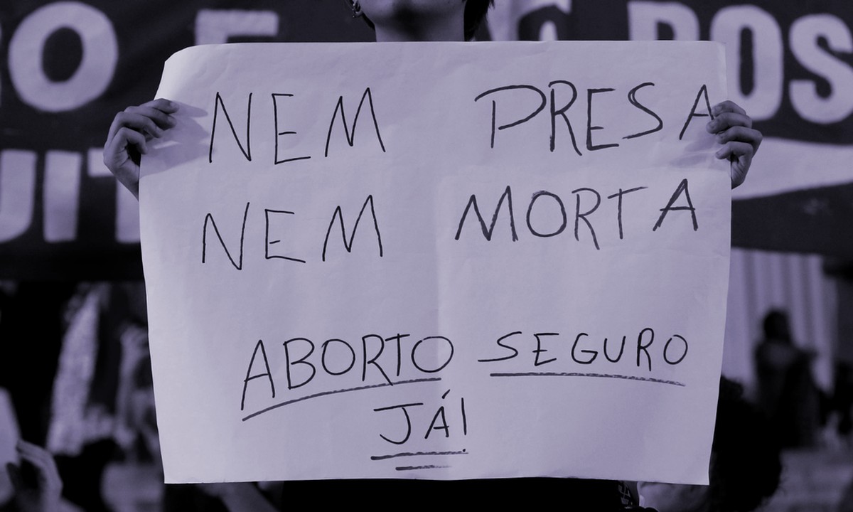Derrubada da resolução sobre aborto legal no Brasil não muda legislação, afirma especialista