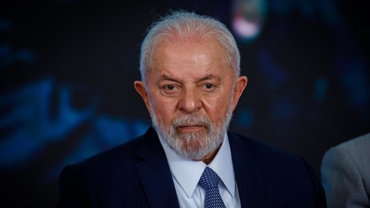 Lula vai vetar fim da 'saidinha' de presos para visitas a familiares, diz Lewandowski