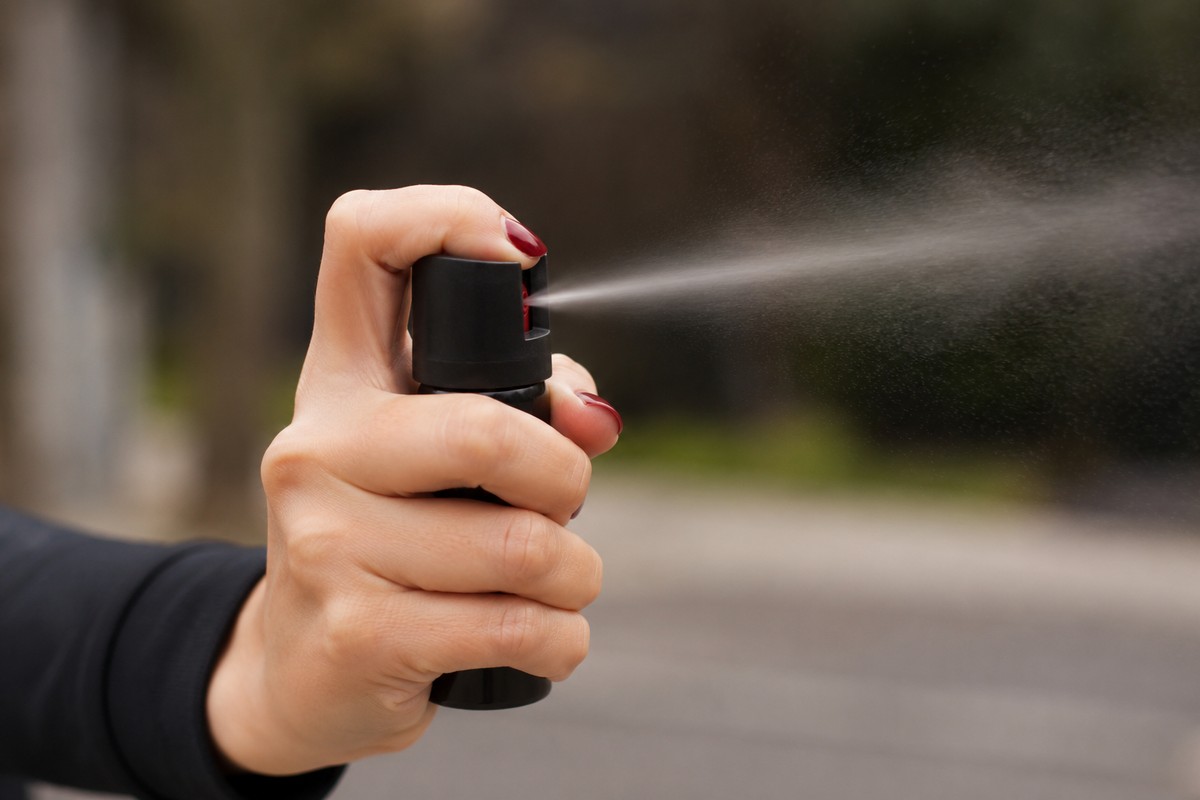Lula sanciona com vetos lei que autoriza venda de spray de pimenta para mulheres