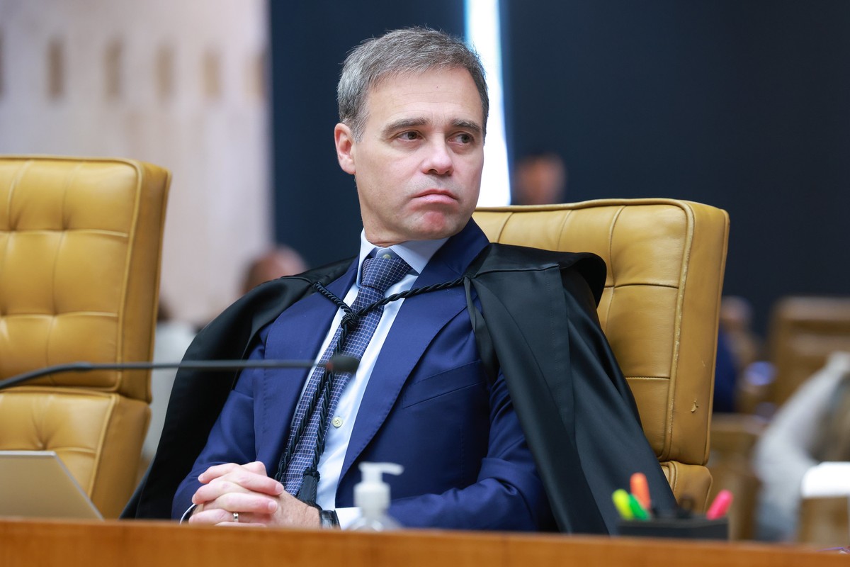 Mendonça vai decidir sobre envio de inquérito contra Lulinha à primeira instância