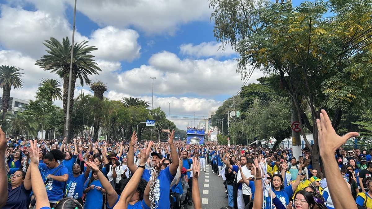 Mais de 2 milhões de pessoas são esperadas na Marcha para Jesus nesta quinta (4) em São Paulo