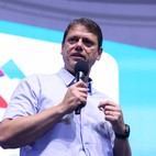 Tarcísio defende reforma política e diz que 'reeleição está fazendo mal para o Brasil'