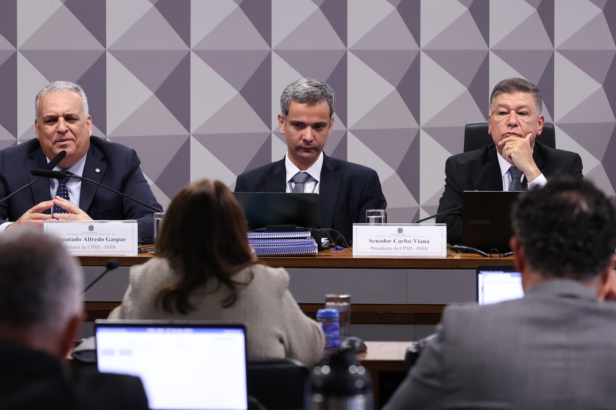 Relatório da CPMI do INSS pede indiciamento de mais de 200, incluindo ...