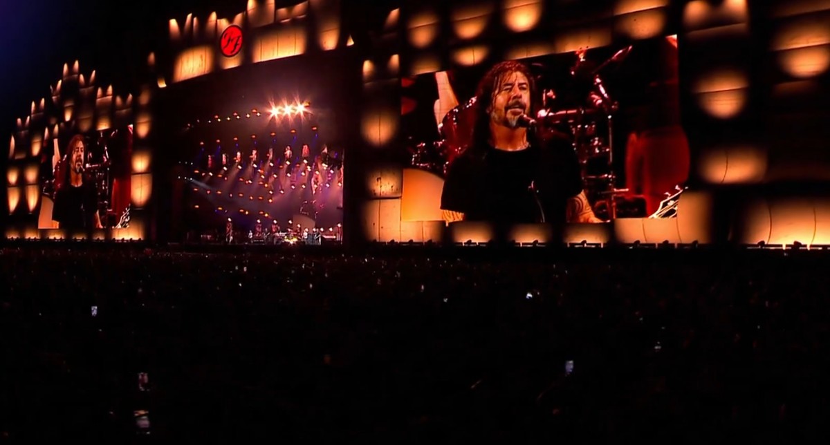 Em 1º dia de Rock in Rio apenas Foo Fighters usou telão de LED; decisão é de cada artista, diz festival