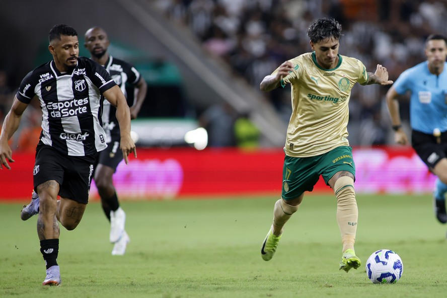 Corinthians e Palmeiras vencem pela Copa do Brasil