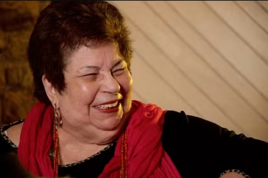 Cantora Nana Caymmi