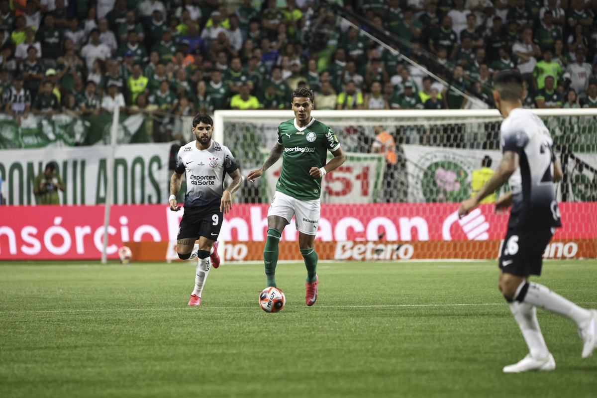 Corinthians e Palmeiras decidem o título do Paulistão