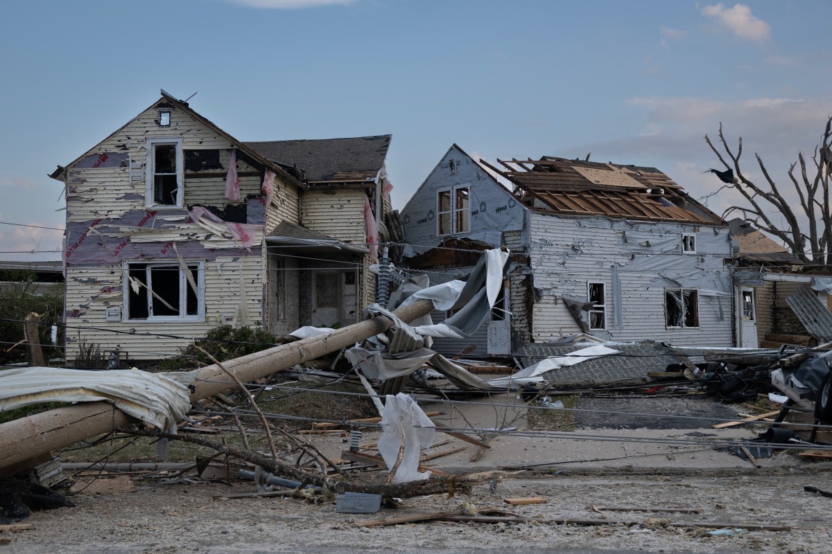 Tornado destrói cidades em Wisconsin, nos Estados Unidos