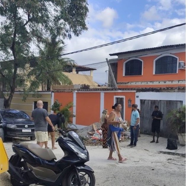 Três homens morrem eletrocutados na Cidade de Deus - QTU Questões do Universo