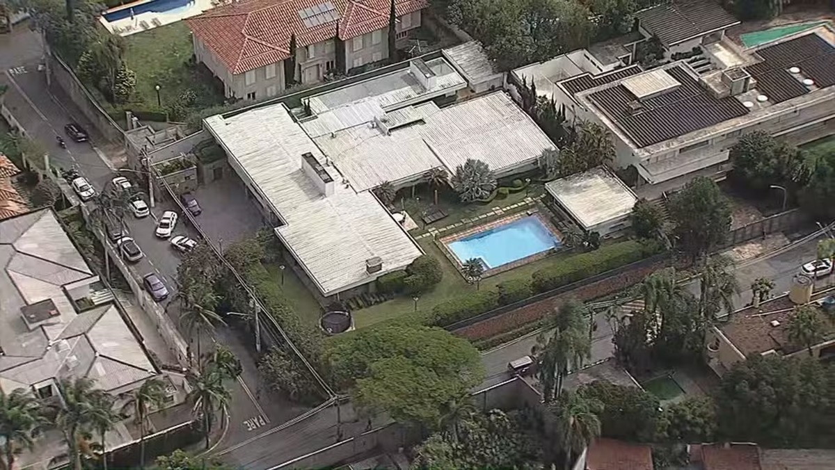Ladrões roubam mansão da família Maluf no Morumbi, em São Paulo