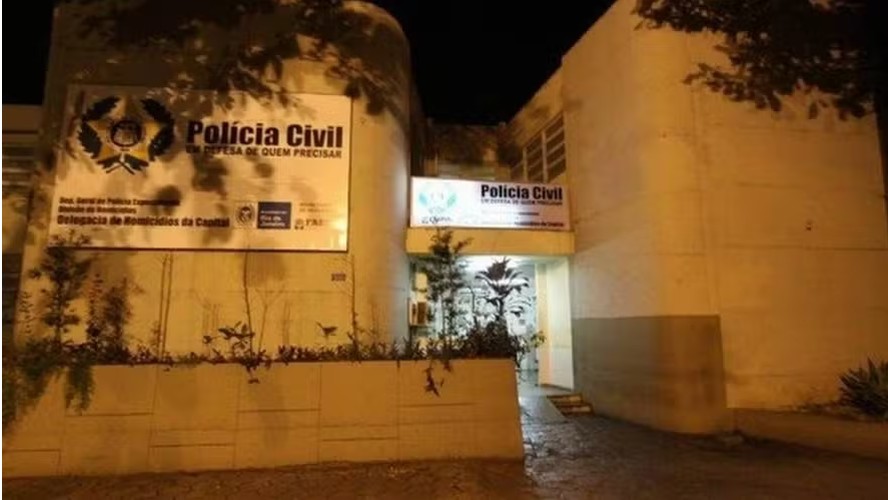 Polícia Civil faz buscas pelos suspeitos pela morte de jovem de 19 anos ...